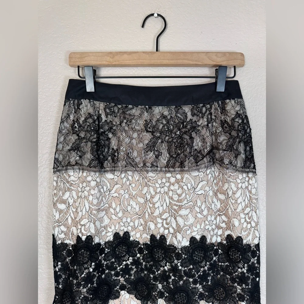 La Perla Lace Black & Cream Pencil Midi Skirt RTW Spring 2006 size 44 US 8 $1250